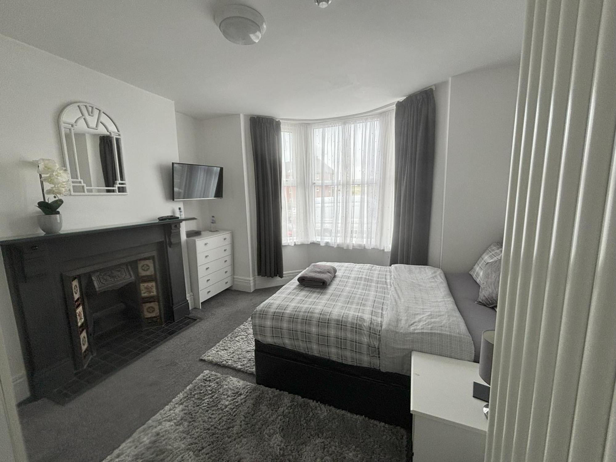 Copperfield Apartment Кардиф Екстериор снимка
